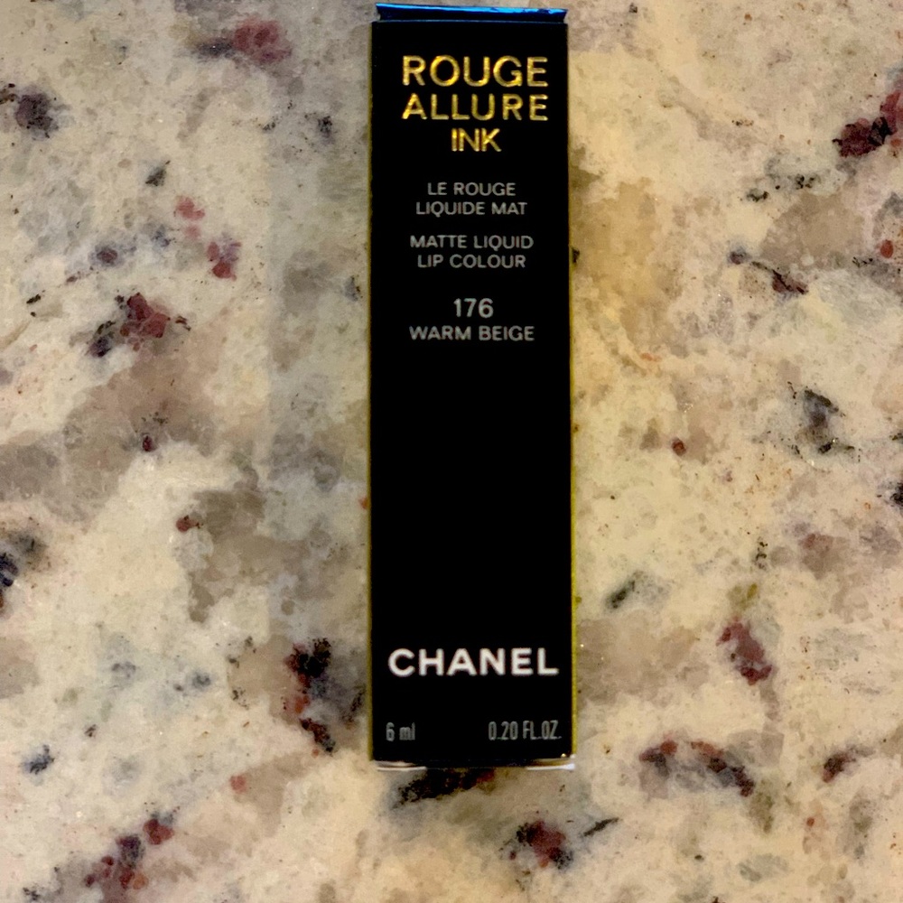 Chanel Rouge Allure Ink 176, warm beige